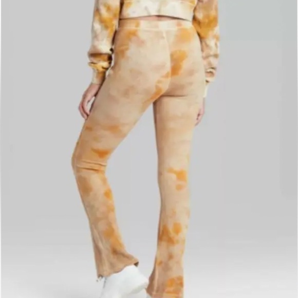 WILD FABLE TIE DYE 2 PIECE SET SIZE MEDIUM - Picture 5 of 9